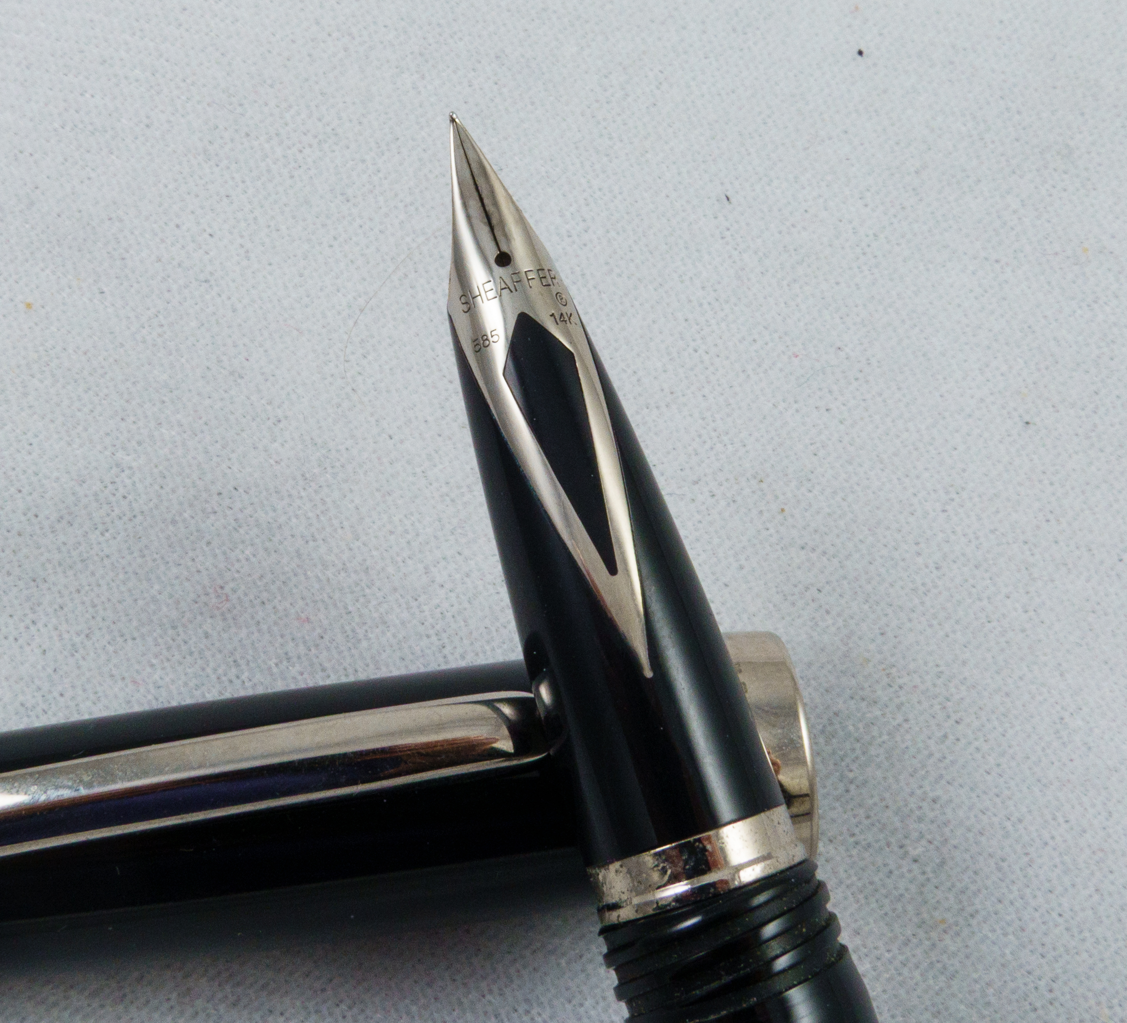 Sheaffer Valor - Black (Pen 1490)