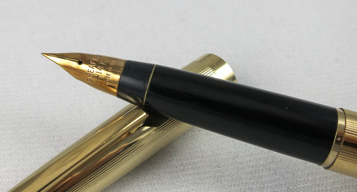 Sheaffer Imperial -Triumph nib - 12K Gold-filled (Pen 1972)